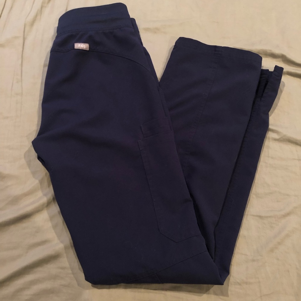 Figs Kade Cargo Scrub Pants
